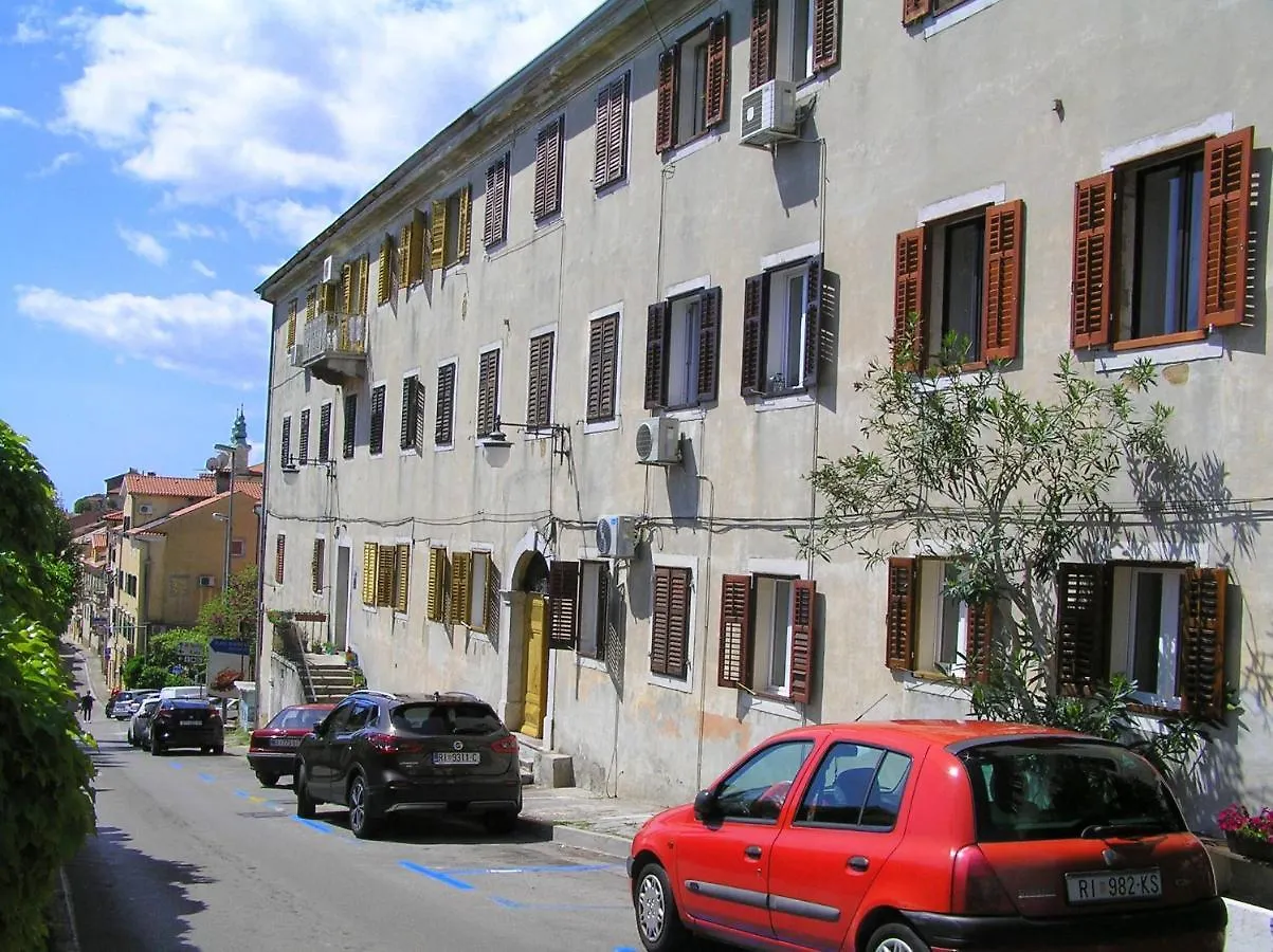 Apartment Paulina Opatija